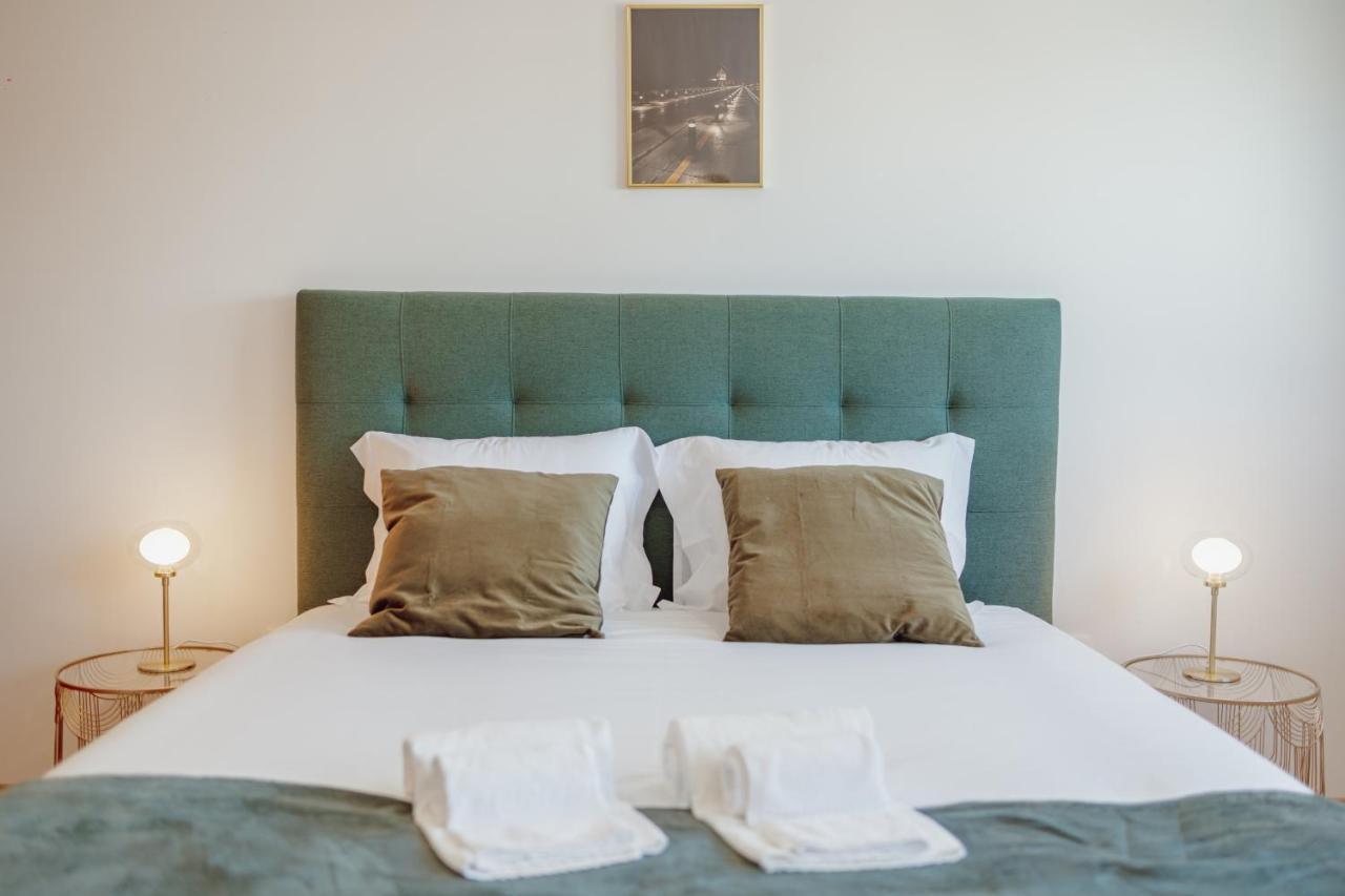 Modern & Stylish Apartments By Vacationy Porto Luaran gambar