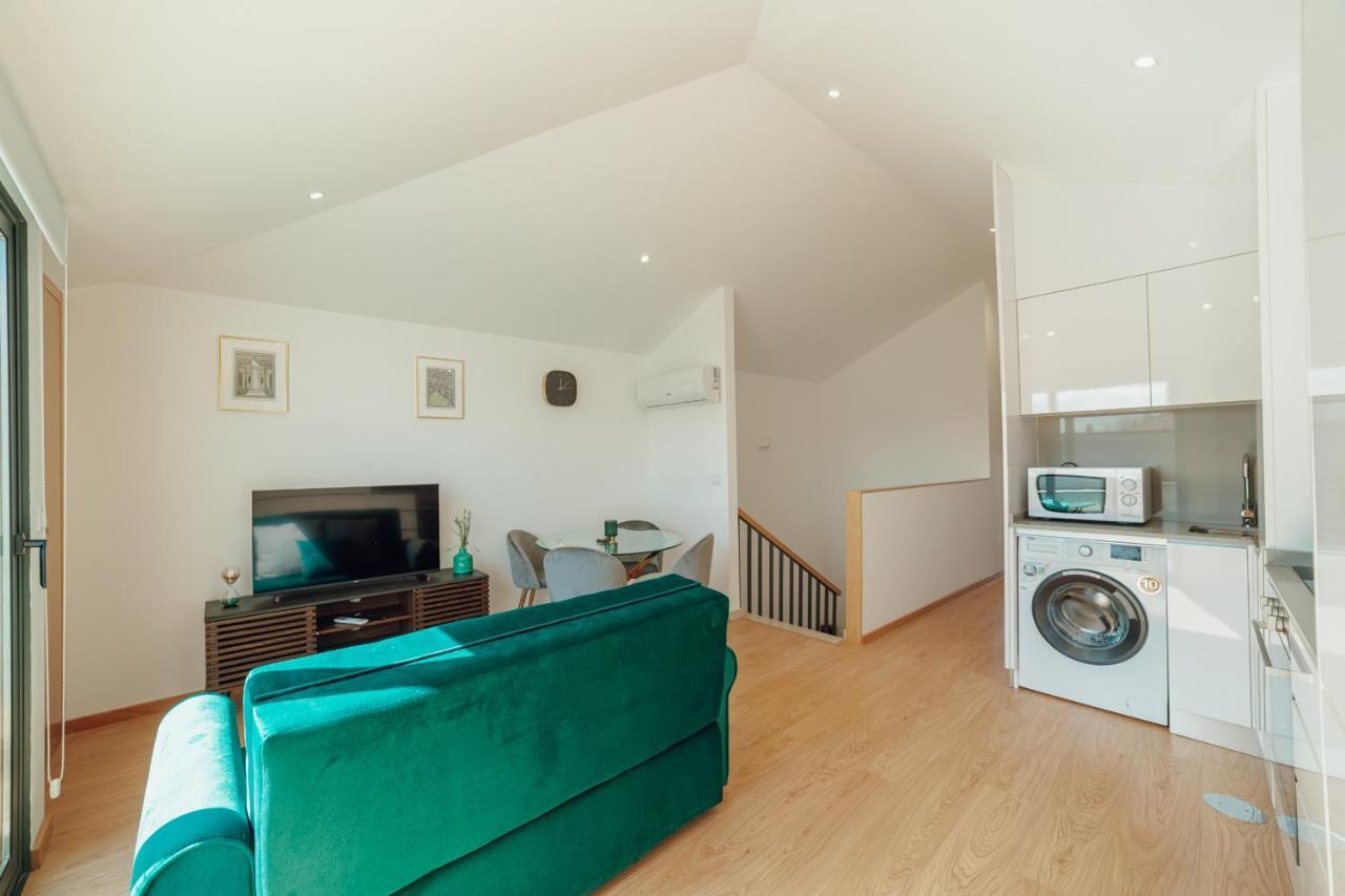 Modern & Stylish Apartments By Vacationy Porto Luaran gambar