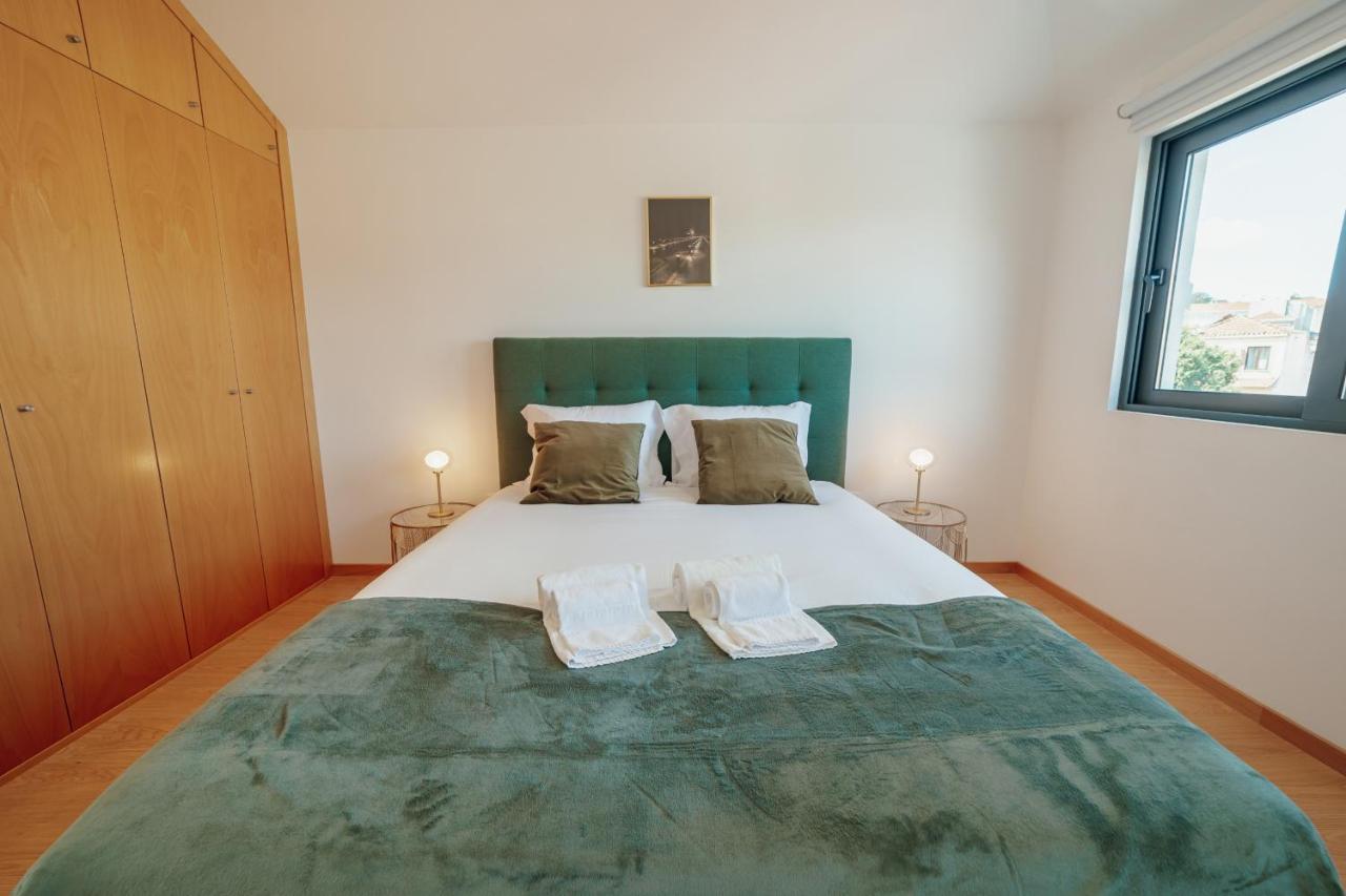 Modern & Stylish Apartments By Vacationy Porto Luaran gambar